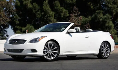 Infiniti G37 #4