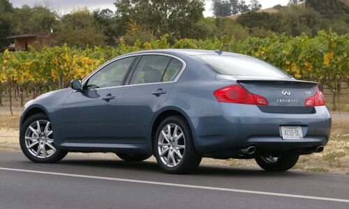 Infiniti G37 #5