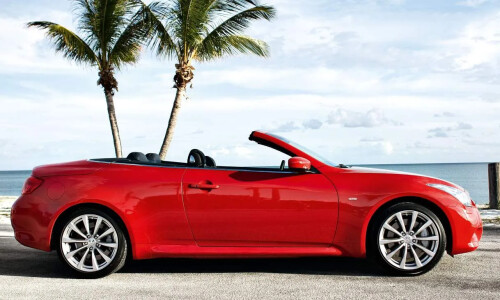 Infiniti G37 Cabrio #7