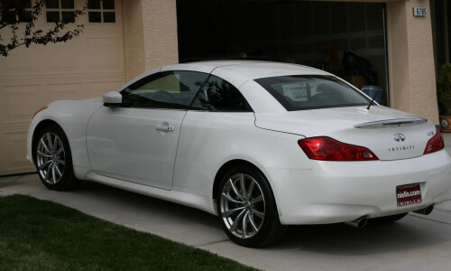 Infiniti G37 Cabrio #14