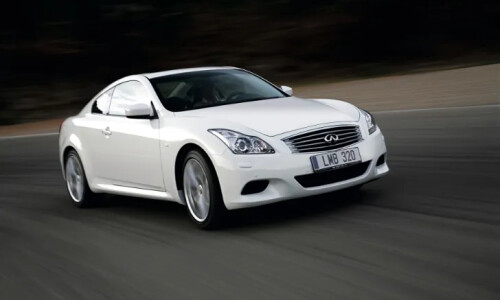 Infiniti G37x S #8