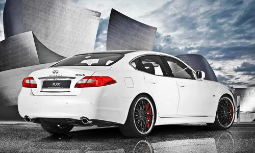 Infiniti M30d #7