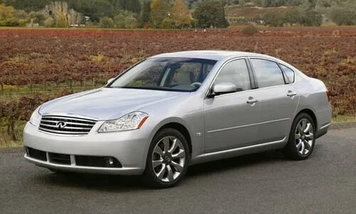 Infiniti M35 #9