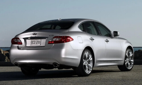 Infiniti M37 #7