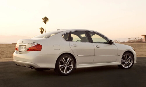 Infiniti M45 #5