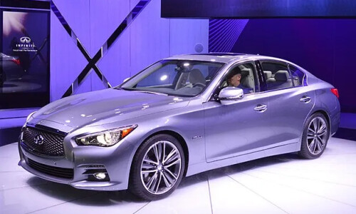 Infiniti Q50 #1