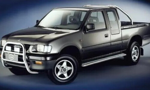 Isuzu Campo #9