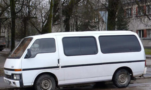 Isuzu Midi #1