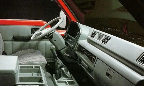 Isuzu Midi #11