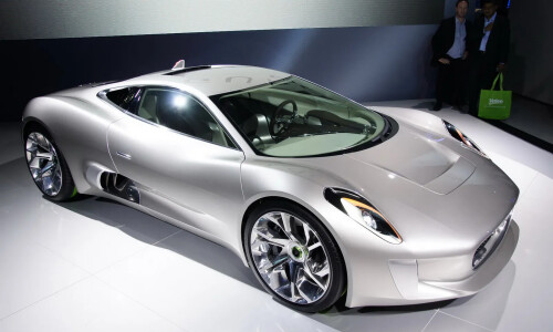 Jaguar C-X75 #8