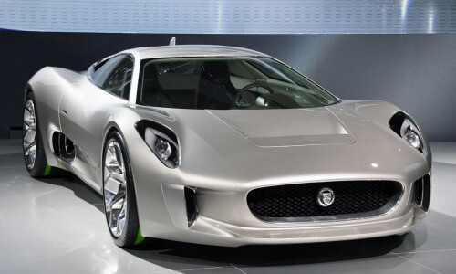 Jaguar C-X75 #15