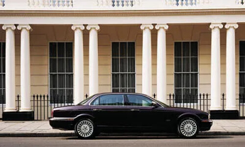 Jaguar Daimler Super Eight #8