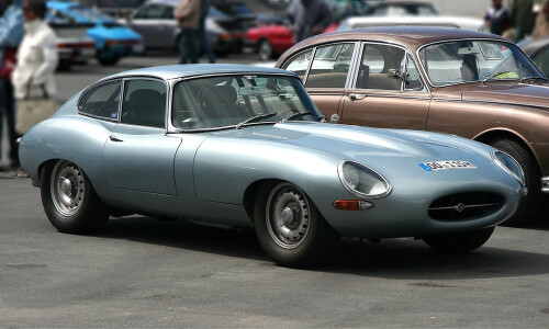 Jaguar E-Type #10