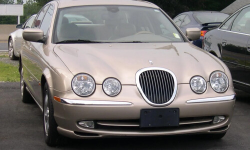 Jaguar S-Type #7