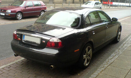 Jaguar S-Type #14