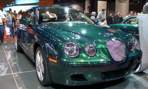 Jaguar S-Type R #6