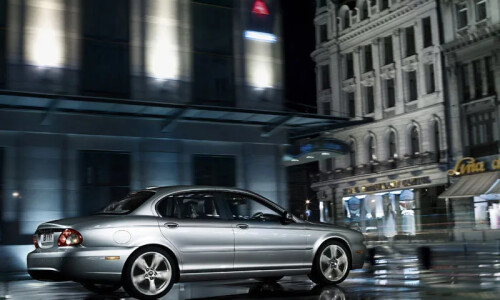 Jaguar X-Type 3.0 V6 Executive #11