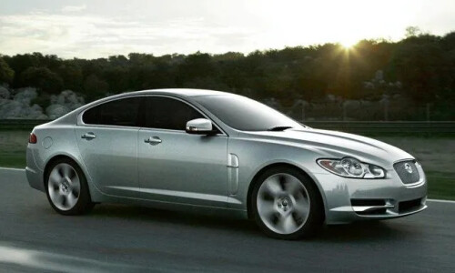 Jaguar XF #4
