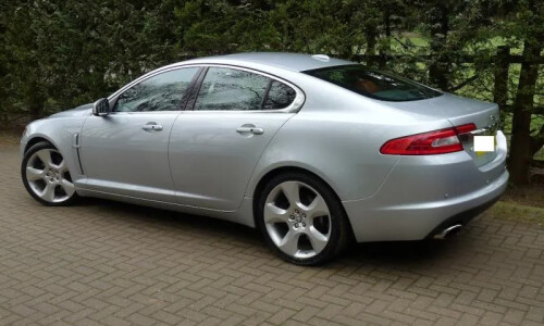 Jaguar XF 4.2 SV8 #13