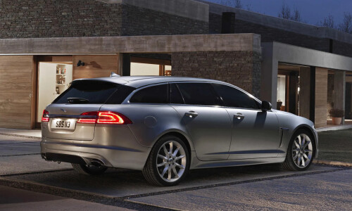 Jaguar XF Sportbrake #11