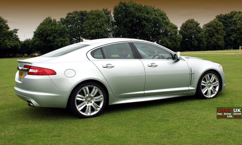 Jaguar XFR #10