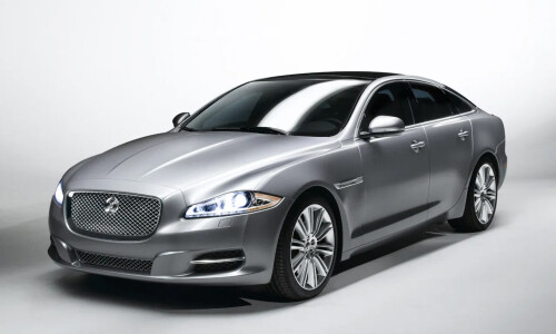 Jaguar XJ #3