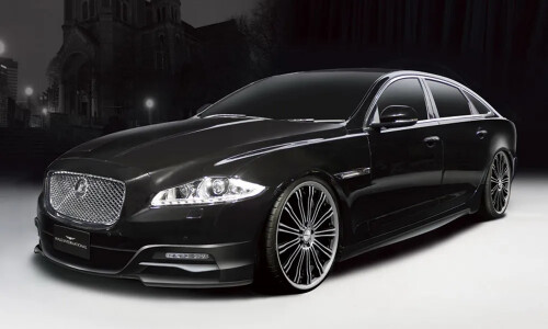 Jaguar XJ #11