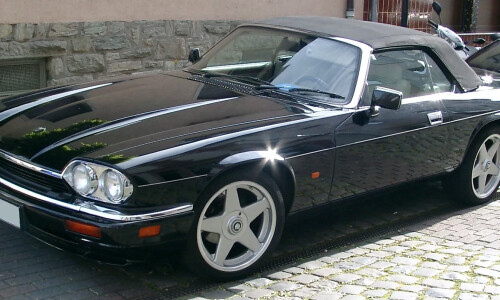 Jaguar XJ-S #2