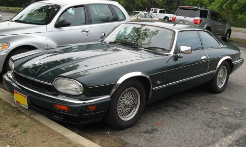 Jaguar XJ-S #11