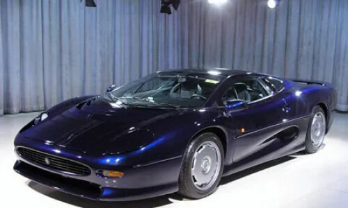 Jaguar XJ220 #10