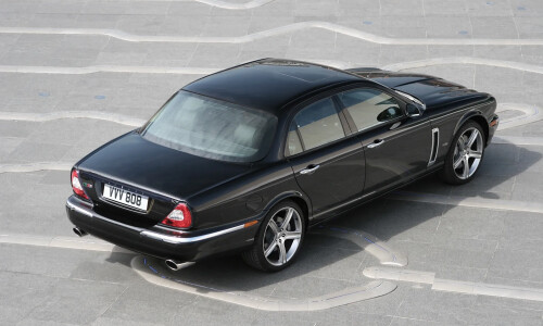 Jaguar XJR #5