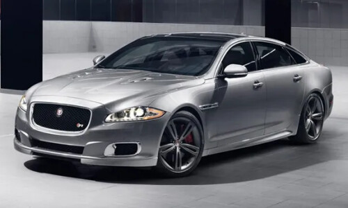 Jaguar XJR #12