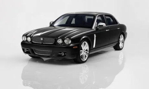 Jaguar XJR Limited Edition #7