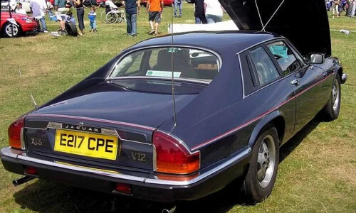 Jaguar XJSC #11