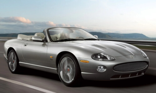 Jaguar XK #7