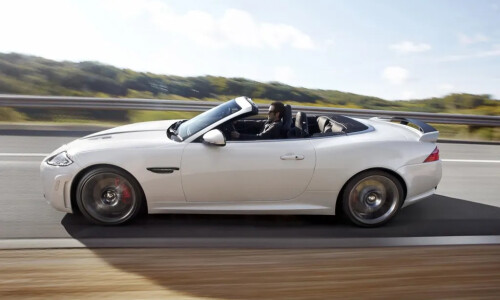 Jaguar XK #16