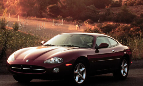 Jaguar XK8 #10