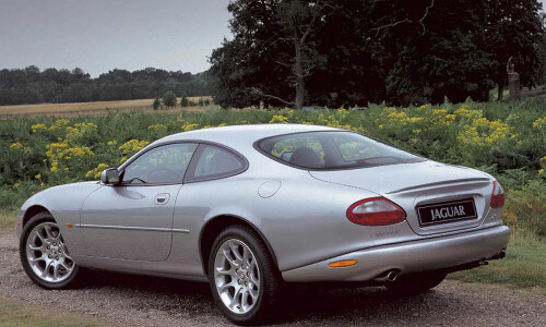Jaguar XK8 #12