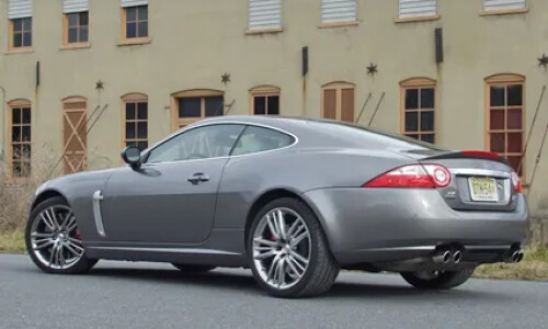 Jaguar XKR Portfolio #2