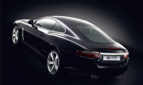 Jaguar XKR Portfolio #7