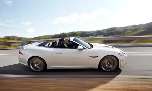Jaguar XKR-S Cabrio #10