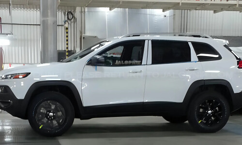Jeep Cherokee #12