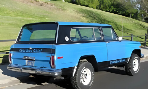 Jeep Cherokee Chief #1