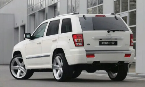 Jeep Grand Cherokee Overland #10