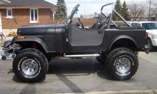 Jeep Wrangler CJ-7 #13