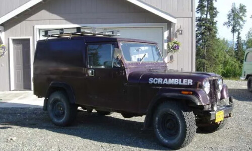 Jeep Wrangler CJ-8 #6
