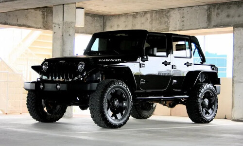Jeep Wrangler Rubicon #9