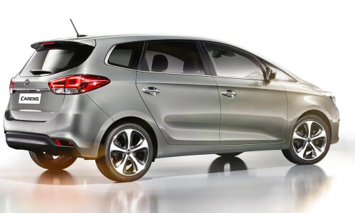 Kia Carens #12
