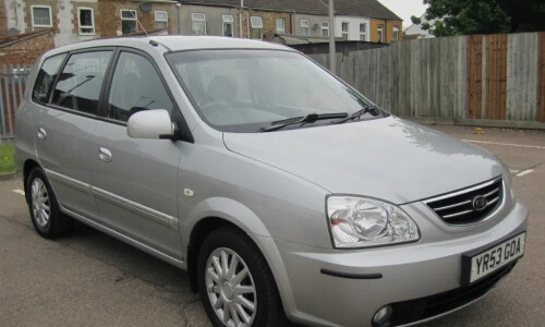 Kia Carens 2.0 CRDi #8