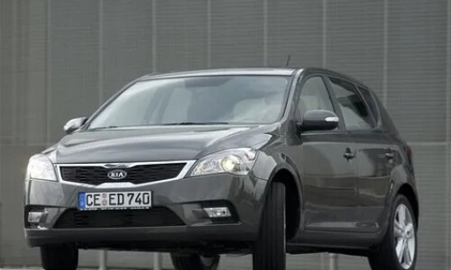 Kia cee`d 1.6 CVVT #8